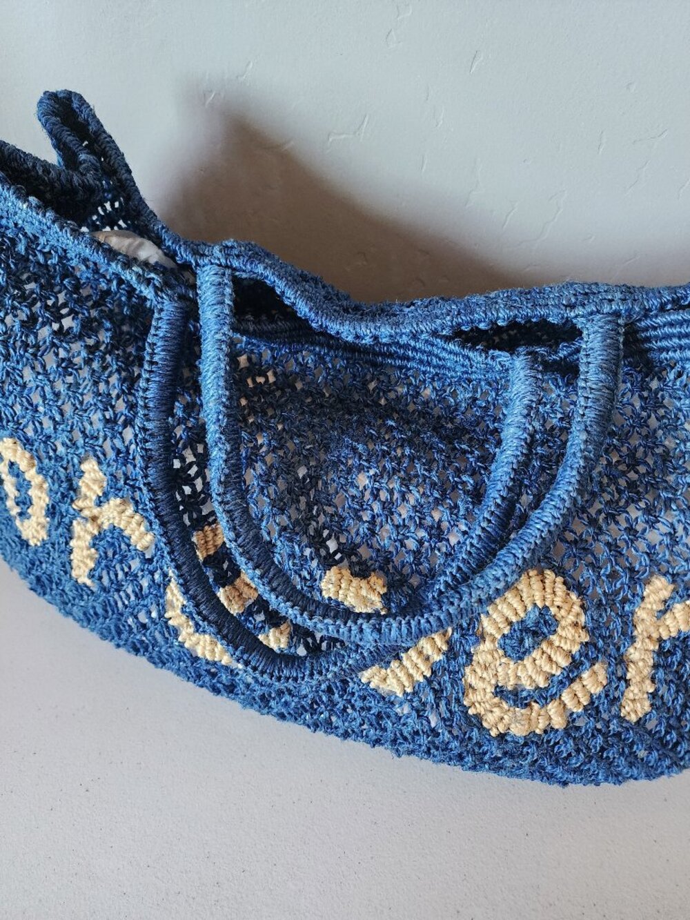The Jacksons Woven Tote "EUC" - Picture 12 of 16